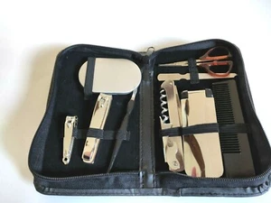 Kit manicure e toelettatura da viaggio in custodia con cerniera, kit 9 pezzi - Foto 1 di 5