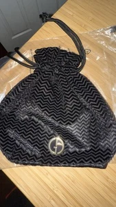 Giorgio Armani Beauty Black Pouch Bag NEW Makeup Cosmetics Gold Logo Lined#RA-T2 - Picture 1 of 1
