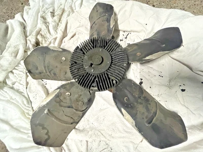 83-93 FORD F-150 F250 F350 302 351w 7,5 л МУФТА ВЕНТИЛЯТОРА ОХЛАЖДЕНИЯ ДВИГАТЕЛЯ И 5 ЛОПАСТЕЙ ВЕНТИЛЯТОРА - Изображение 1 из 3