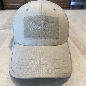 Arcteryx Leaf BAC Cap - Gen 1 - Near Excellent - Large / XL Flexfit - Crocodile - Bild 1 von 10