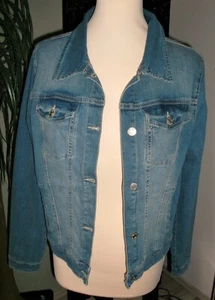 💕 Mittelblaue Jeansjacke von ONE LOVE by colloseum  Gr. M 38-40 neuwertig 💕💕 - Bild 1 von 7