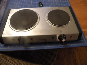 Waring Pro Professional Double Burner Cast-Iron DB60 Brushed Stainless Steel - Picture 1 of 6