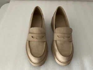 MADDEN GIRL MANORR LUG LOAFERS NATURAL/IVORY SZ 8 Chunky - Picture 1 of 3