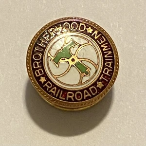 Vintage Brotherhood Of Railroad Trainmen Lapel Pin Union Made Red Rim - Picture 1 of 4