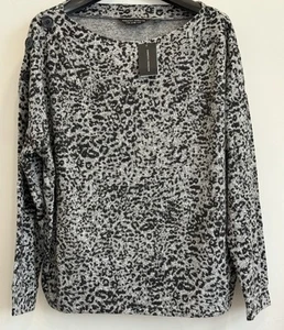 DorothyPerkins Jumper 14 Grey And Black Animal Print BNWT Long Sleeves Stretchy - Picture 1 of 5