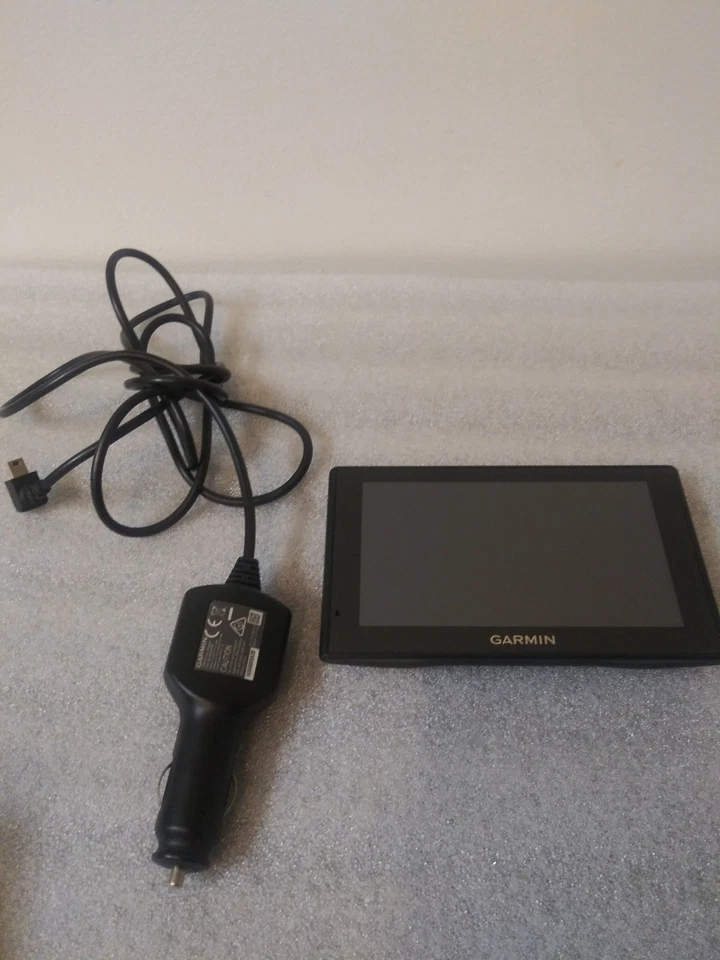 Garmin DriveSmart 50 LMT Map Traffic GPS Navigator - Tested - Image 1 of 4