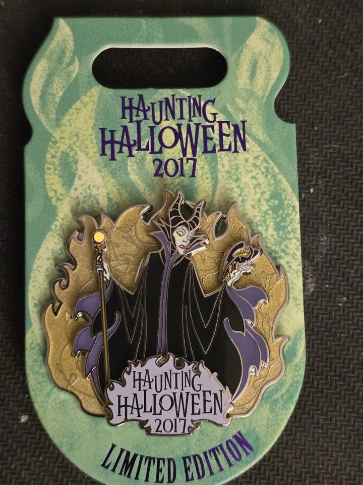 PIN MALÉFICA VILLANOS DISNEY HALLOWEEN 2017 - DE LA BELLEZA DURMIENTE - LE OF 4500 Foto 1 de 1