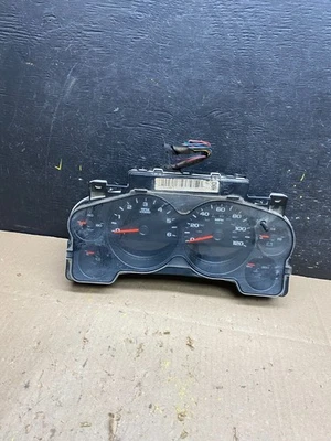 2009 to 2013 Chevrolet Avalanche Cluster Gauge Speedometer U4999 DG - image 1 of 4