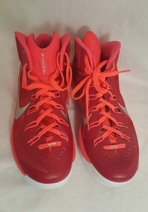 nike red basketball shoes