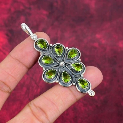 Wonderful Peridot Gemstone Handmade 925 Sterling Silver Pendant Jewelry - Image 1 of 4