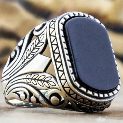 Antique Stylish Silver With Black Gemstone Ring ,Unisex Bikers Doctors Size 9 - Image 1 of 4