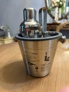 Look like A Pro!! 5 Pcs Cocktail Shaker Mix Set - Picture 1 of 11