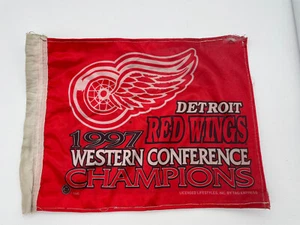 Bandera de coche de colección Detroit Red Wings Western Conference Champions 1997 - Imagen 1 de 5