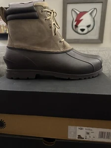 NEW MENS SZ 11 MILITARY SAND UGG GATSON MID WEATHER WATERPROOF LEATHER DUCK BOOT - Picture 1 of 8