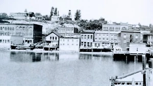 SCHWARZ & WEISS POSTKARTE AM WASSER PORT CITIESEND WASHINGTON JEFFERSON GRAFSCHAFT - Bild 1 von 15