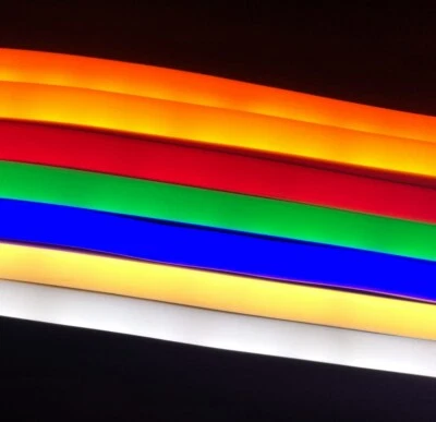 Striscia a METRO LED Tubo flessibile 24v 120LED/m SMD2835 luce neon IP65 - Immagine 1 di 4