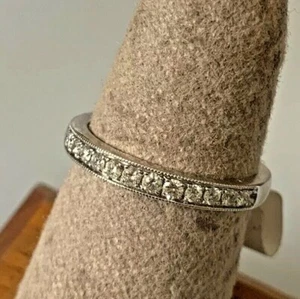 14k white gold milgrain channel set twelve diamond wedding band 0.25tw size 7 - Picture 1 of 4