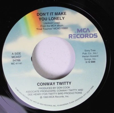 Country Unplayed 45 Conway Twitty - Don'T It Make You Lonely / I Don'T Love You - Image 1 of 2