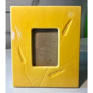 Marco de fotos Fetco amarillo trigo cerámica porcelana contemporáneo - Imagen 1 de 11