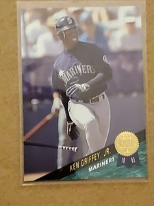 Ken Griffey Jr 1993 Leaf #319 Seattle Mariners - Picture 1 of 2