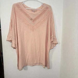 Philosophy V-Neck Crochet Neckline Short Sleeve Ruffle Sleeve Size 3X NEW Blush - Picture 1 of 7