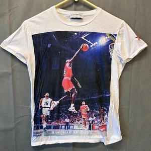 Camiseta Bastille Rive Droite Para Hombre M Blanca Gráfica Baloncesto Manga Corta - Imagen 1 de 7