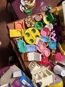 20 Pezzi Mobili Fisher Price Varie Condizioni Stili E Articoli - Foto 1 di 5