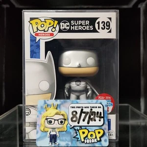 FUNKO POP! RARE DC Super Heroes #139 White Lantern Batman Exclusive [VAULTED] - Picture 1 of 7