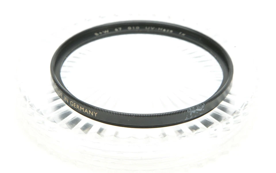 Schneider B+W 010 UV-Haze 1x Filter With 67mm Thread. A Must. Clean. Germany. - Image 1 of 1