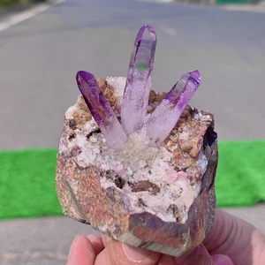 Esemplare vug punta cristallo quarzo a grappolo croce naturale 156G - Foto 1 di 24