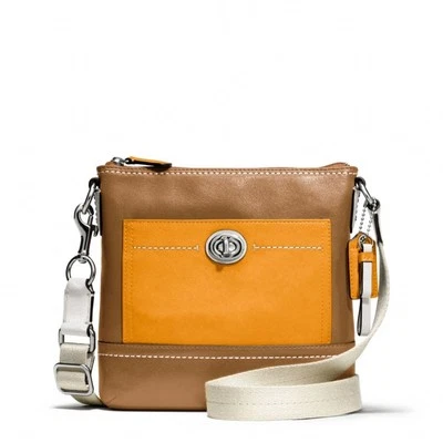 NUEVO CON ETIQUETAS AUTÉNTICO COACH PARK COLORBLOCK CUERO SWINGPACK BANDOLERA MARRÓN F49493 Foto 1 de 4