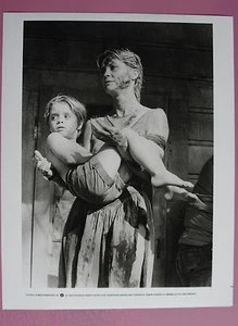 (X170) Pressefoto - Dee Wallace /Danny Fintauro- CUJO 1983 #2 - Picture 1 of 2
