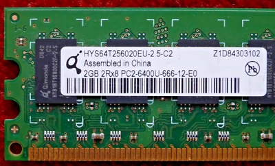 2 GB DDR2-RAM 240-pin 2Rx8 PC2-6400U Qimonda HYS64T256020EU-2.5-C2 - Bild 1 von 4