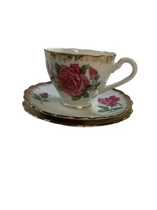 ROYAL STANDARD tea cup and 2 saucers Orleans Rose pink rose teacup England 1940s - Picture 1 of 9
