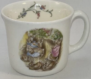 Beatrix Potter Taza Flopsy Conejitos Royal Albert Bone China Años 80 Pascua Bebé Regalo - Imagen 1 de 13