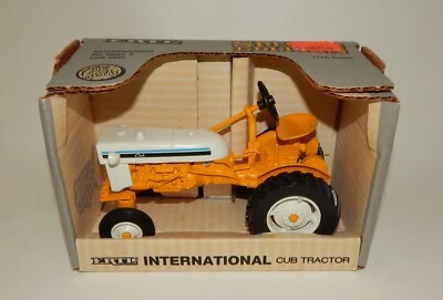 Ertl International Cub 1/16 Die-Cast Tractor Model Toy MIB NRFB - Image 1 of 2
