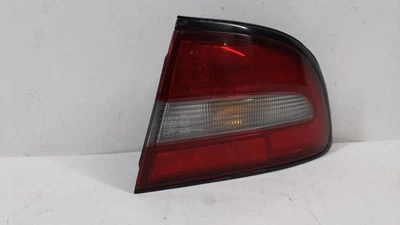 1994-1996 Mitsubishi Galant Passenger Right Side Tail Light Taillight Oem GJSF1 - Image 1 of 4