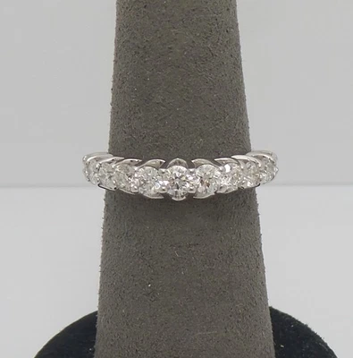 1 克拉天然钻石共享叉周年结婚戒指 14K 白金 — 第 1/4 张图片