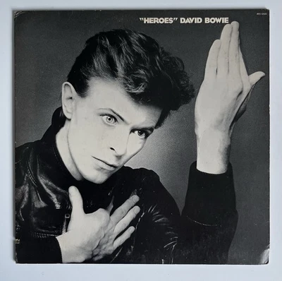 David Bowie Heroes LP Vinyl Record. 1977 RCA Victor USA Import VG+ - Image 1 of 4