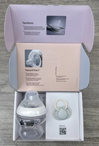 Tommee Tippee Natural Start Bottle 150ml & Newborn Soother 0-2 Month Gift Boxset - Picture 1 of 3