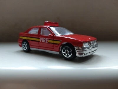 REALTOY BMW 3 СЕРИИ ПОЖАРНЫЙ АВТОМОБИЛЬ #285 - Изображение 1 из 4