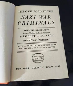 1946 1st. Edition THE CASE AGAINST NAZI WAR CRIMINALS by ROBERT H JACKSON - Imagen 1 de 11