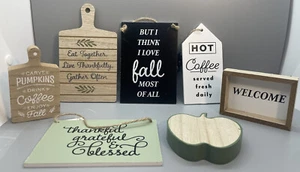 Mini letreros de utilería Target Bullseye madera de sidra de manzana fresca decoración de otoño 2022 7 piezas set - Imagen 1 de 12