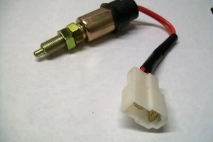 Interruptor de luz de freno para carrito de golf EPIC E20, E60, E40, E40L, E40FL E60L carros de golf - Imagen 1 de 4