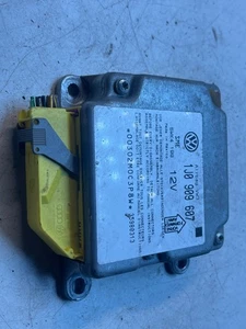 Control Unit 1J0909607 VW Passat Airbag 5WK4199 BJ1999 - Picture 1 of 6