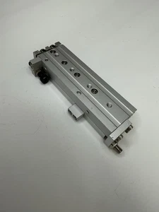 FÜHRUNGSZYLINDER SMC MODELL MXS6-50 - Bild 1 von 9