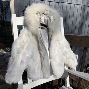 Cappotto con cappuccio pelliccia di coniglio bianco bambina taglia 7 alto foderato Chebello - Foto 1 di 10