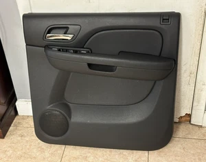 2010 - 2014 GMC Chevy Cadillac Rear Passenger Door Panel RH Black OEM GM LWB - Picture 1 of 8