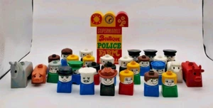 Vintage Lot of 24 Square Bottom Lego Duplo Figures People Animals with Extras - Picture 1 of 21