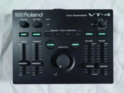 Roland VT-4 Voice Transformer AIRA Effect Processor - Image 1 of 4
